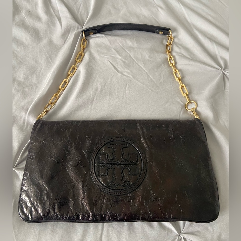 Tory Burch Reva Bag Black crackled leather